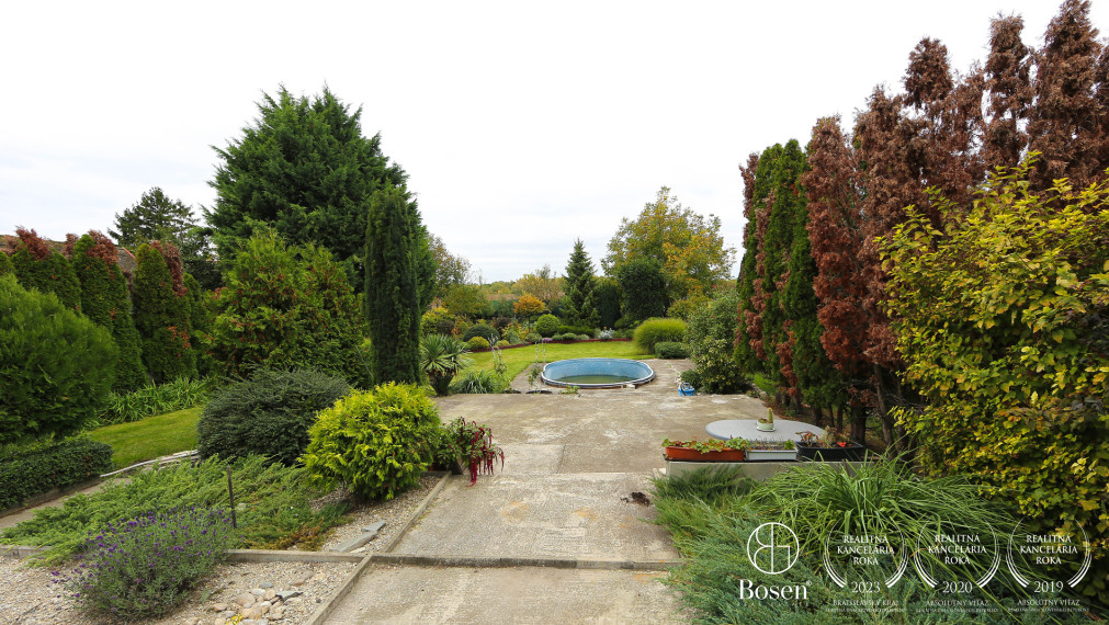BOSEN | Na predaj krásne zrekonštruovaný 3-izbový rodinný dom