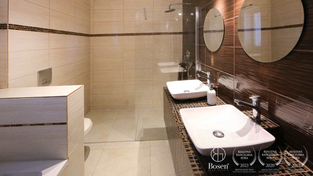 BOSEN | Na predaj krásne zrekonštruovaný 3-izbový rodinný dom