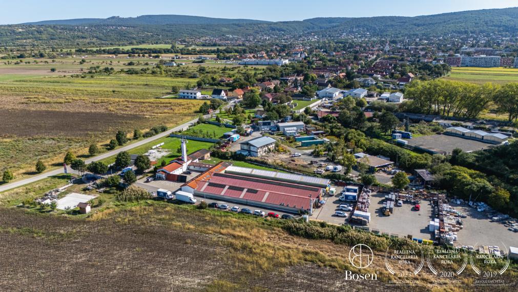 BOSEN | Skladová hala 585 m2, vstavaná kancelária, parkovanie, Záhorská Bystrica