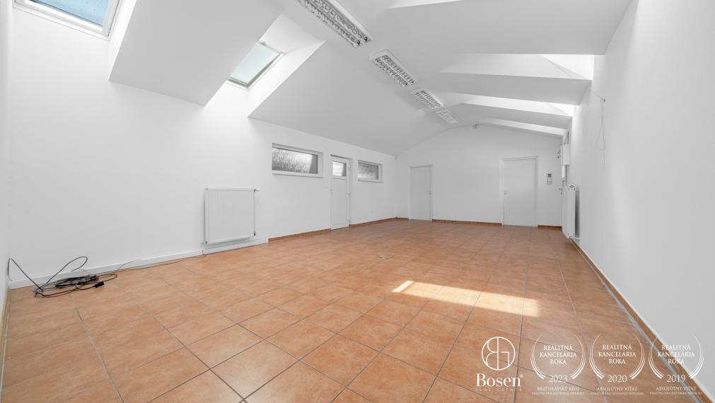 BOSEN | Priemyselno – obchodný areál, 5302 m2, Záhorská Bystrica