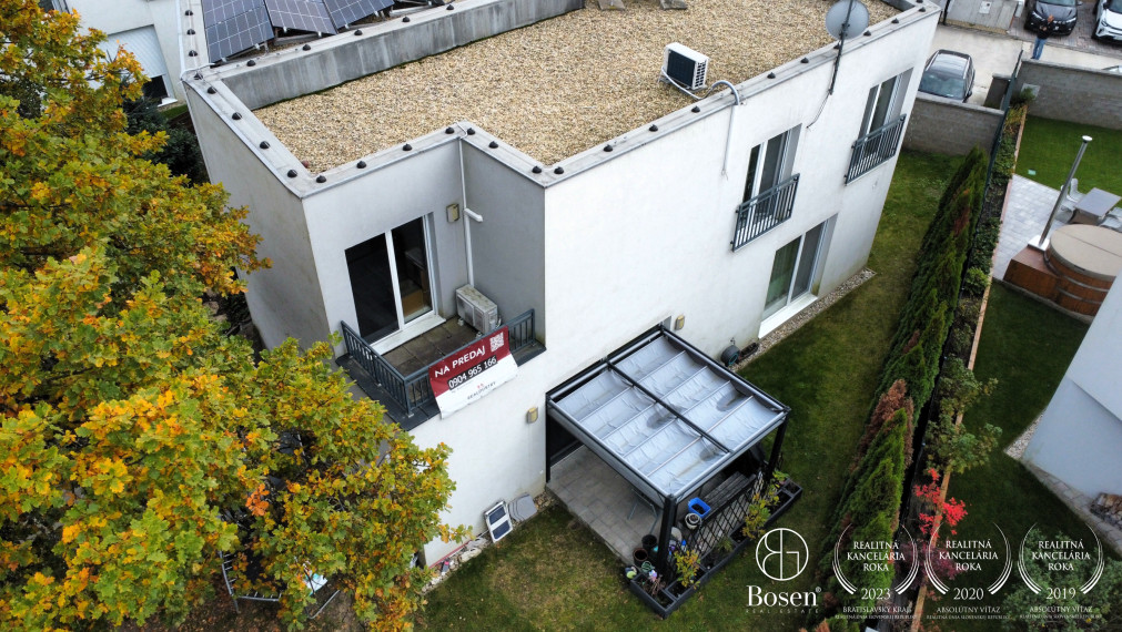 LOYALTERS | 5 izbový rodinný dom v dvojdome - Stupava