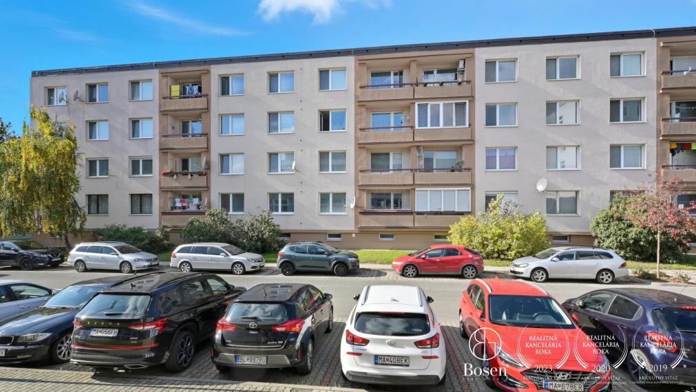 BOSEN | Na prenájom 1 izbový byt Malacky centrum Bernolákova