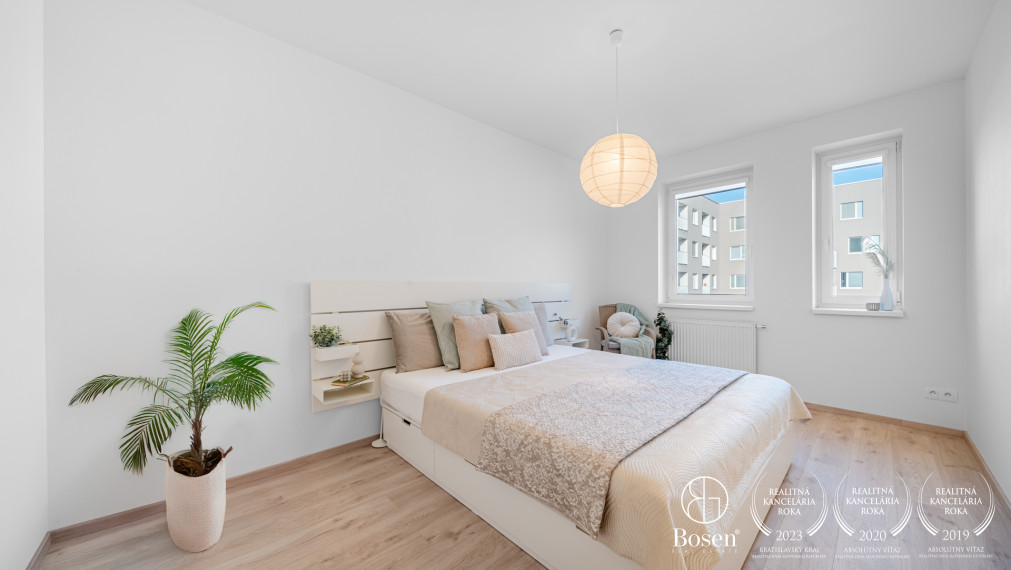 BOSEN | Priestranný 4 izbový byt s veľkou terasou a výhľadom na Devínsku Kobylu, Devínska Nová Ves, 160.88 m2