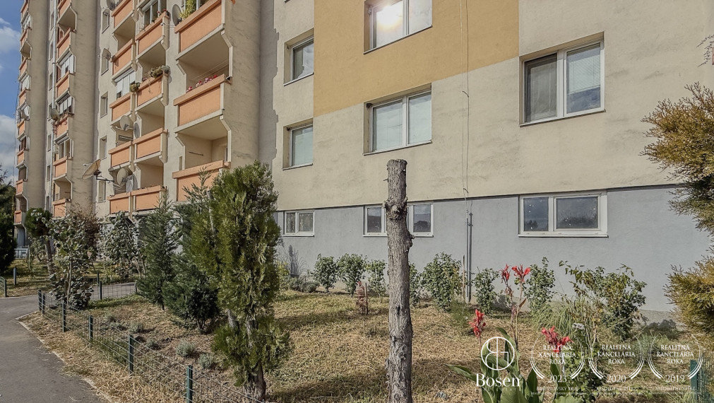 BOSEN | Zrekonštruovaný 3izbový byt s loggiou, 75m2.