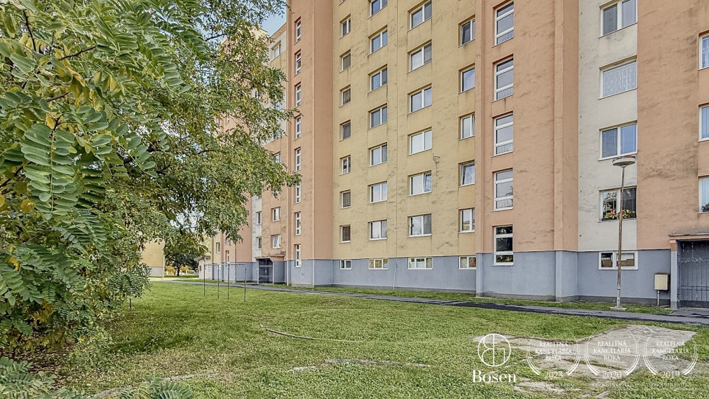 BOSEN | Zrekonštruovaný 3izbový byt s loggiou, 75m2.