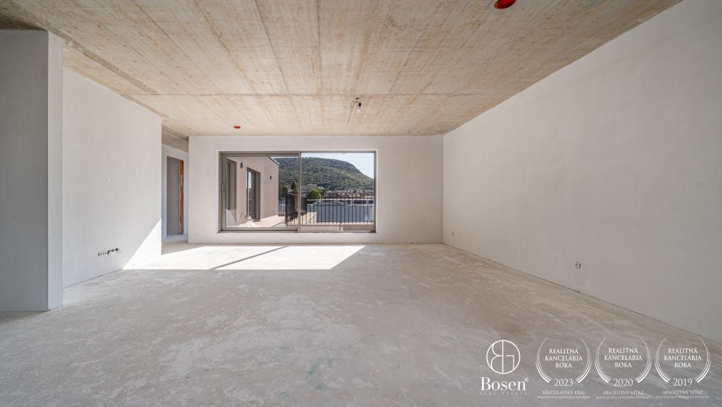 Bosen group | 5 izbový Penthouse s terasou v Hainburgu