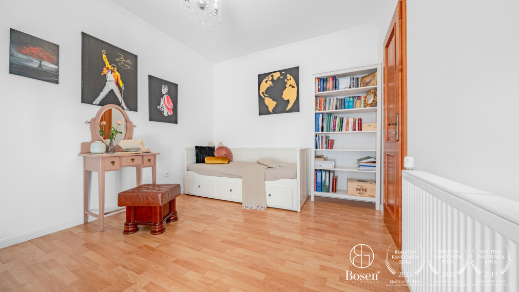 BOSEN | 3 izbový rodinný dom s veľkorysým pozemkom 1369 m2 v obci Ňárad,  Dunajská Streda