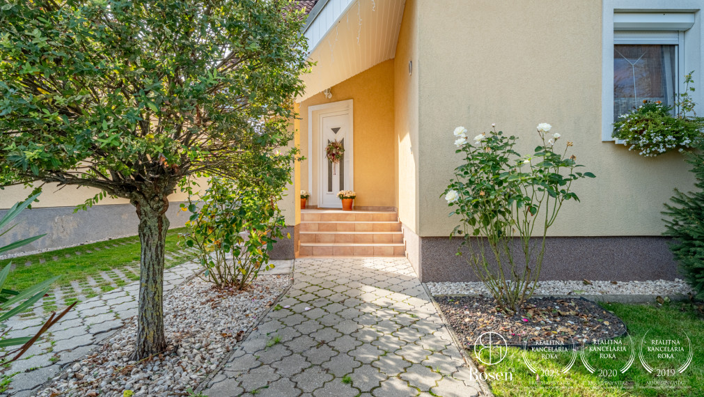 BOSEN | 3 izbový rodinný dom s veľkorysým pozemkom 1369 m2 v obci Ňárad,  Dunajská Streda