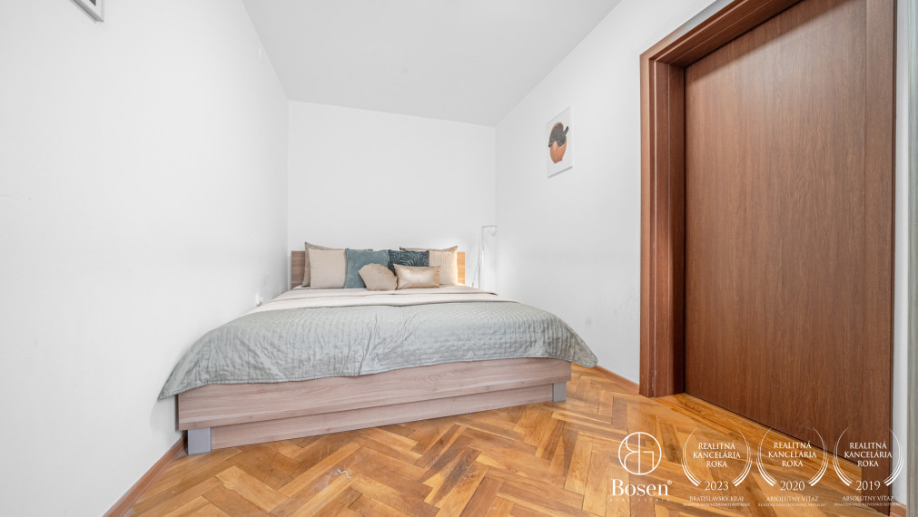 REZERVOVANÉ | BOSEN| 2 izbový byt v tichej zelenej lokalite Devínskej Novej Vsi