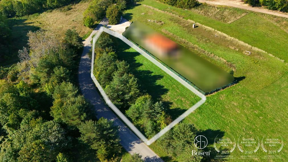 BOSEN | Na predaj stavebný pozemok - Lubina