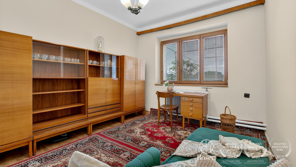 Bosen Group Vám ponúka na predaj exkluzívne vidiecky rodinný dom v Dlhej pri Trnave