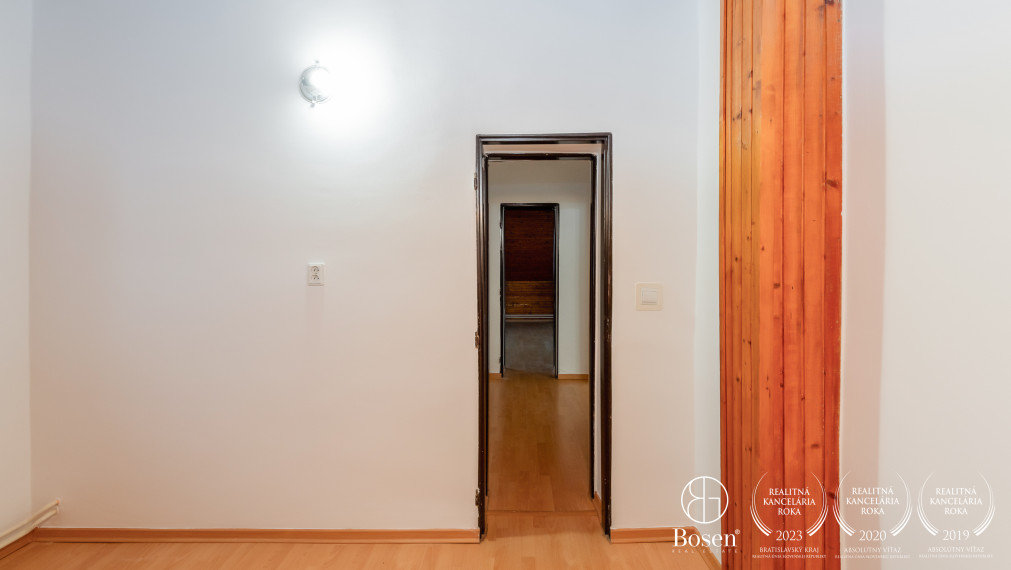 BOSEN | Priestranný 4 izbový byt s výbornou dispozíciou a záhradou Liesek , 88m2