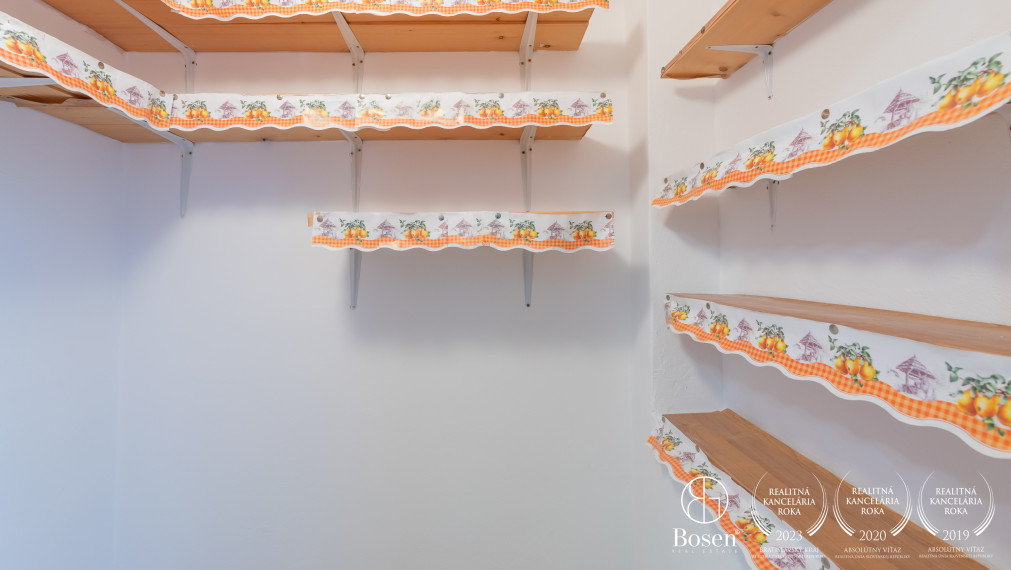 BOSEN | Priestranný 4 izbový byt s výbornou dispozíciou a záhradou Liesek , 88m2