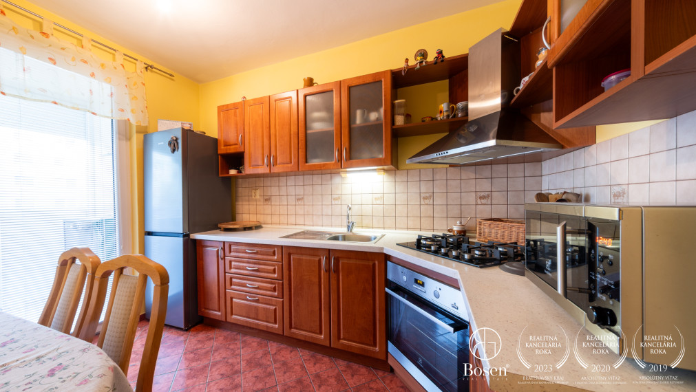 BOSEN | Zrekonštruovaný a zariadený 3 izbový byt, 79m2