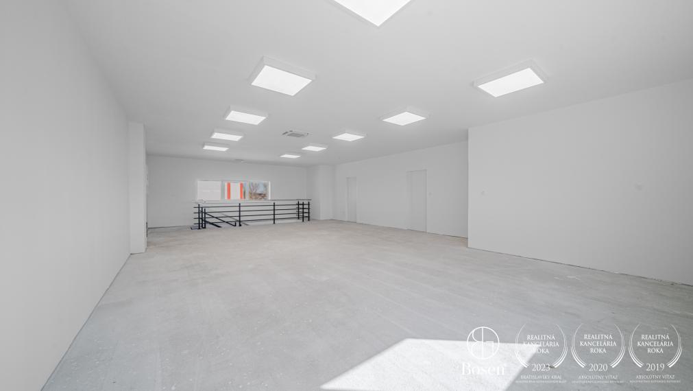 BOSEN | Administratívny priestor v novopostavenej hale, Stupava