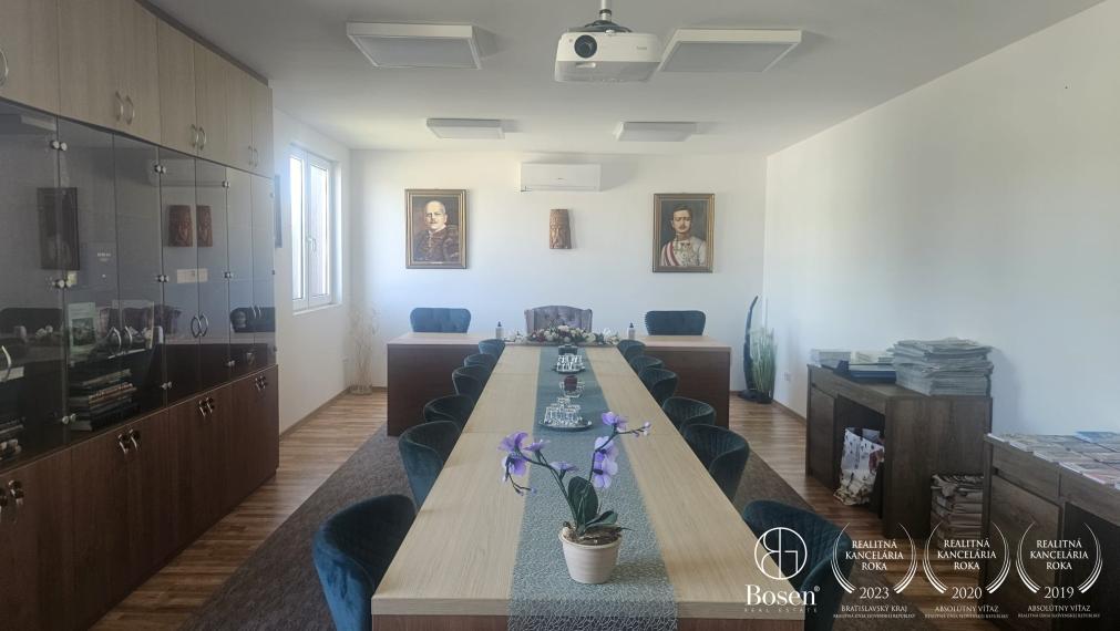 BOSEN | Kancelárie na prenájom rôznej veľkosti D. Streda