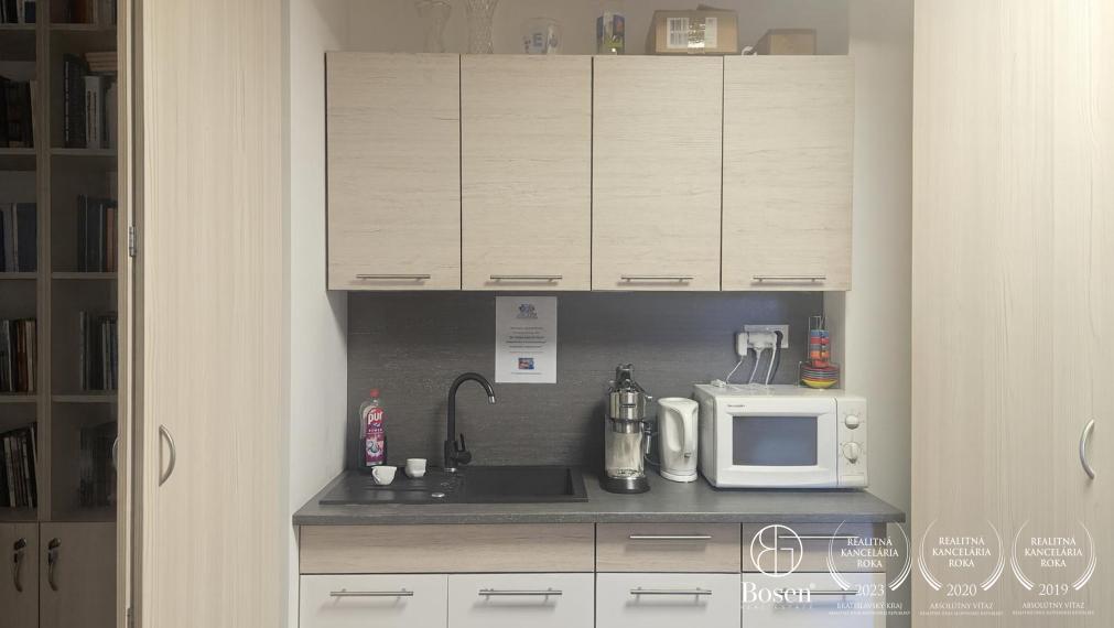 BOSEN | Kancelárie na prenájom rôznej veľkosti D. Streda