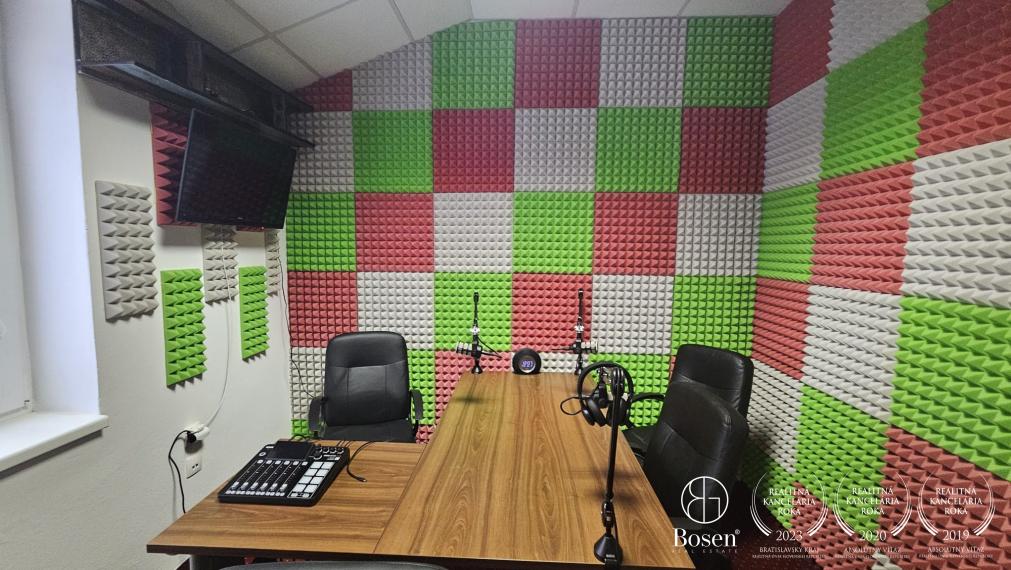 BOSEN | Kancelárie na prenájom rôznej veľkosti D. Streda