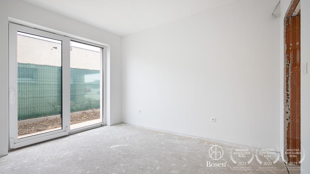 BOSEN | Rodinný dom s dvoma bytovými jednotkami v obci Dunajský Klátov