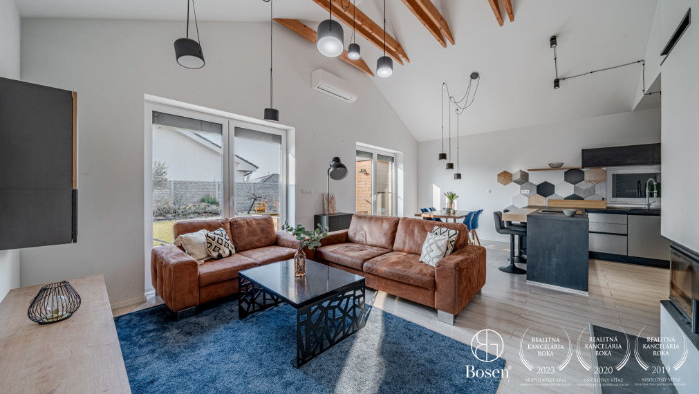 BOSEN | Na prenájom moderný 4-izbový rodinný dom s terasou, klimatizáciou a fotovoltikou – Alžbetin Dvor