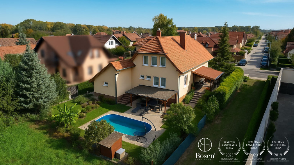 BOSEN | Na predaj priestranný rodinný dom s bazénom a saunou v obci Trhová Hradská