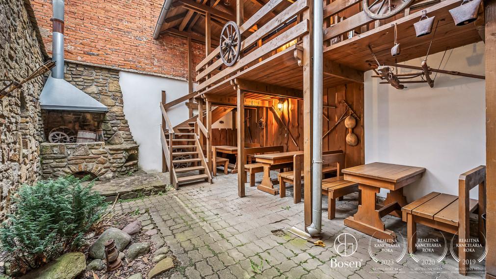 BOSEN | Historic House with Commercial Potential in Kežmarok