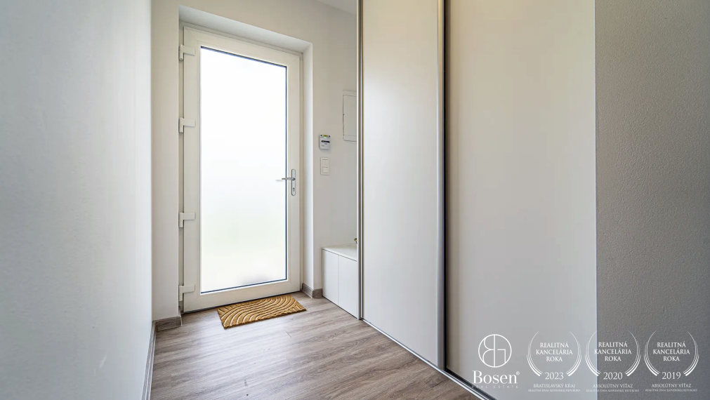 BOSEN | 4 izbové domy s prémiovým štandardom a kuchynskou linkou, Dunajská Lužná