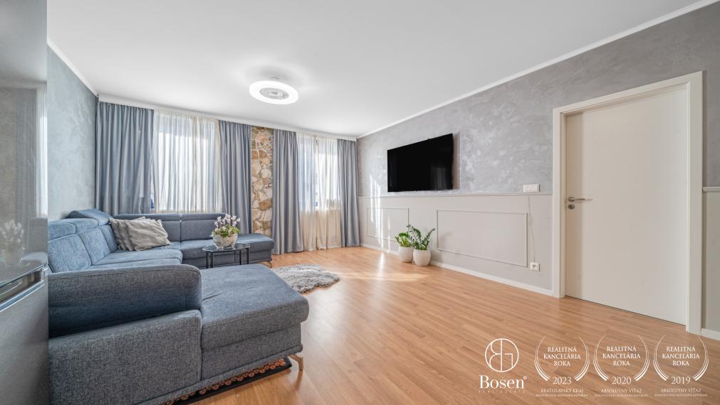 Ponúkame na prenájom 2-izbový apartmán v Starom Meste- Vysoká ulica