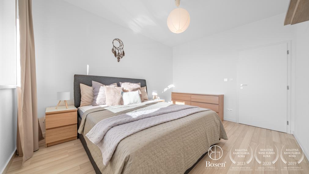 Rezervované Moderný 2-izbový byt s loggiou a parkovaním - Dunajská Lužná