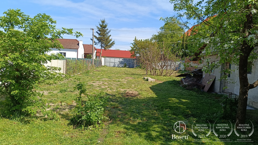 REZERVOVANÉ ! BOSEN | Rodinný dom v srdci obce Borský Mikuláš, pozemok 798m2