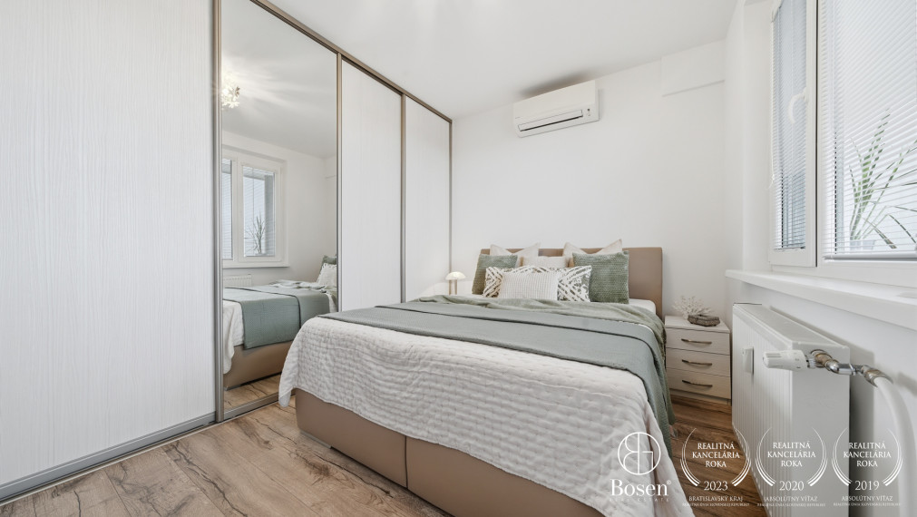 BOSEN | 2- izbový byt po kompletnej rekonštrukcii s výhľadom na jazero, Strečnianska ulica - Petržalka, 48m2