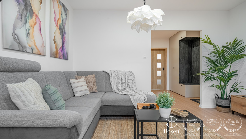 BOSEN | 4 izbový kompletne zrekonštruovaný byt s loggiou, 87,2 m2, Bzovícka, Petržalka