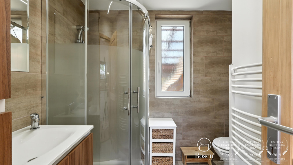 BOSEN | 5-room family house, Bratislava-Jarovce