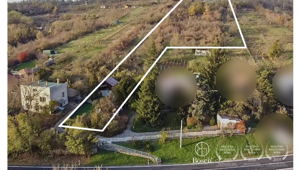 BOSEN | Rozsiahly stavebný pozemok, Fiľakovo.