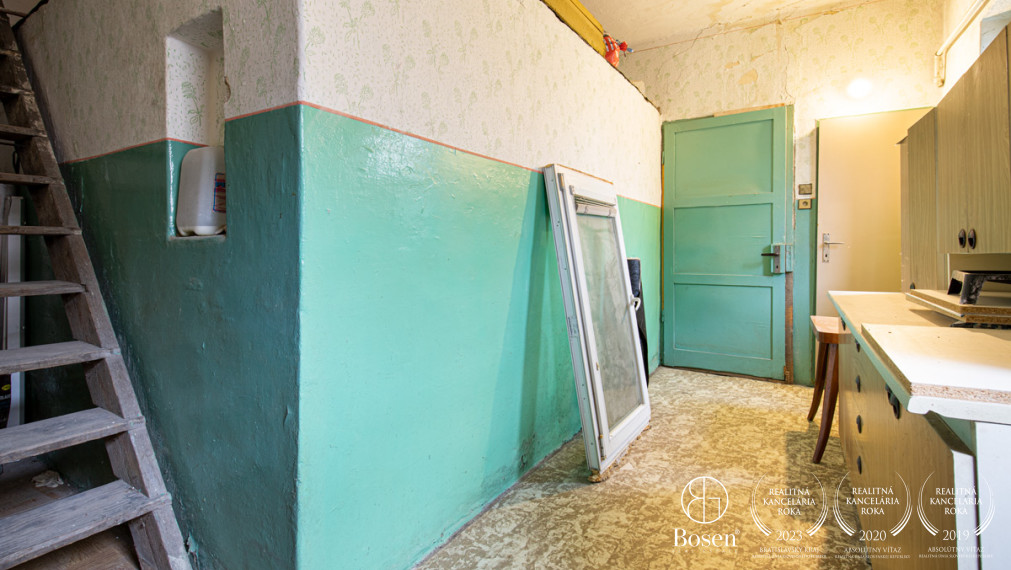 BOSEN |4 izbový rodinný dom, Dolné Saliby okres Galanta