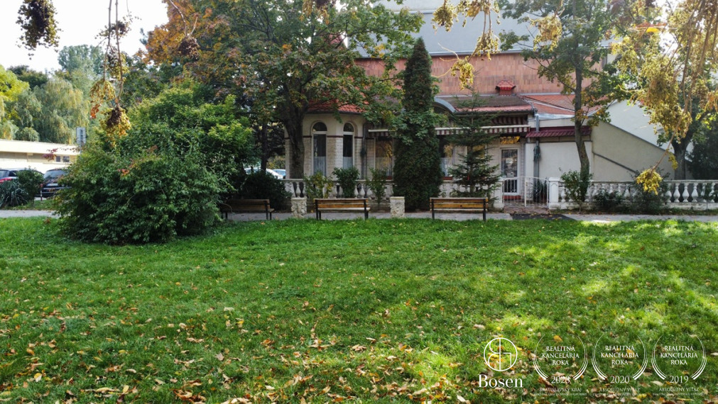 Obchodný priestor – Kancelária  – Reštaurácia - Vlastný Pozemok - Petržalka, Šustekova ulica