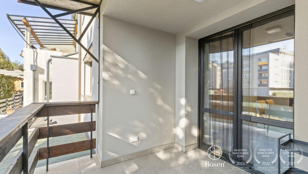 5-izbový radový rodinný dom, Vendelínska ulica – Dúbravka