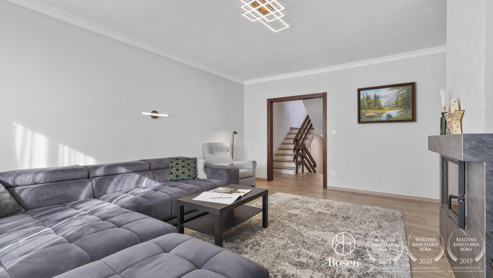 5-izbový radový rodinný dom, Vendelínska ulica – Dúbravka