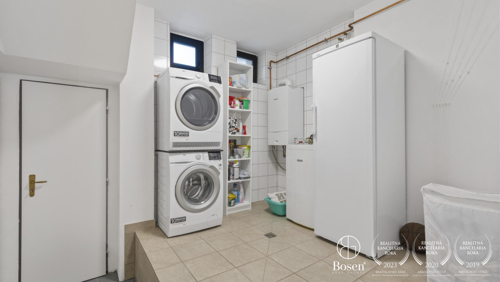 5-izbový radový rodinný dom, Vendelínska ulica – Dúbravka