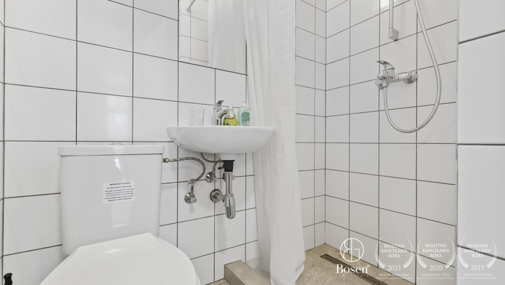 5-izbový radový rodinný dom, Vendelínska ulica – Dúbravka