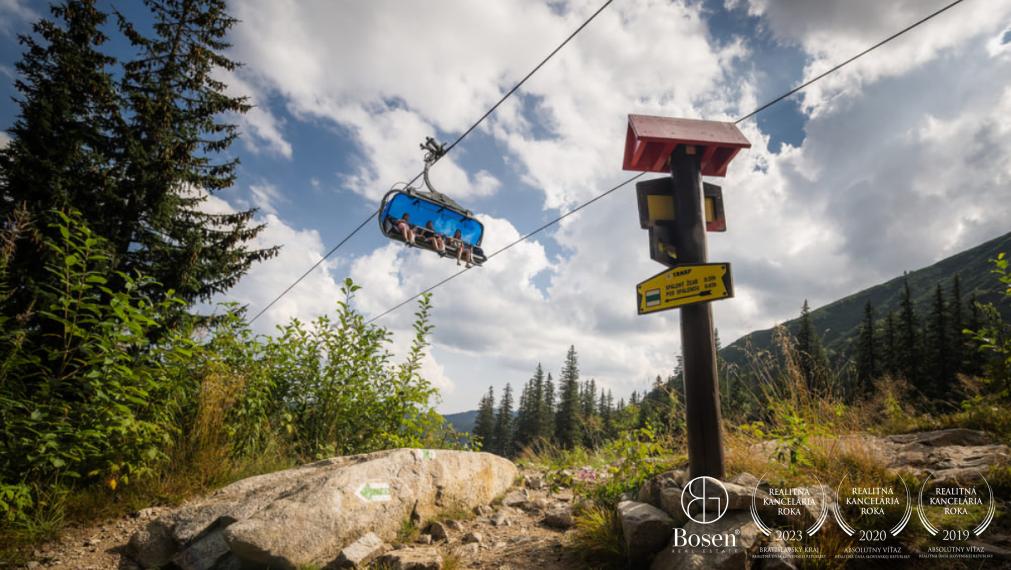 LOYALTERS | Rodinný dom s dvomi bytovými jednotkami - Habovka