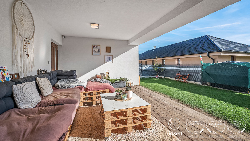 BOSEN | Moderný, zariadený rodinný dom vo Veľkej Lomnici