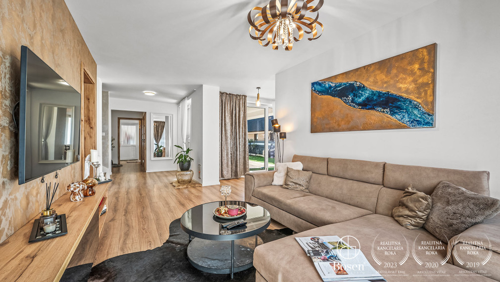 BOSEN | Moderný, zariadený rodinný dom vo Veľkej Lomnici