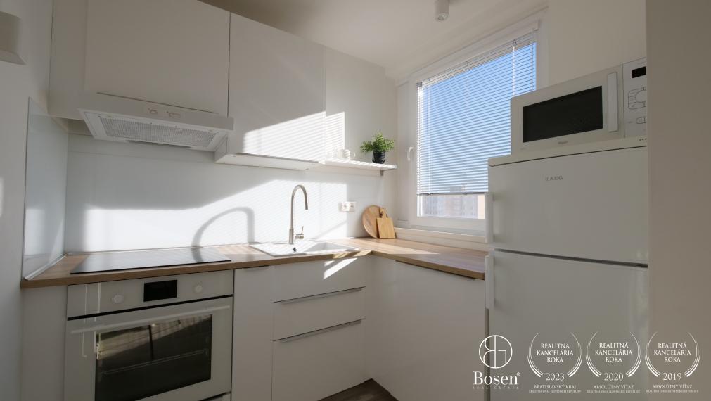 BOSEN | Zariadený 2 izb. byt, Mánes. nám. 2, Petržalka 50m2