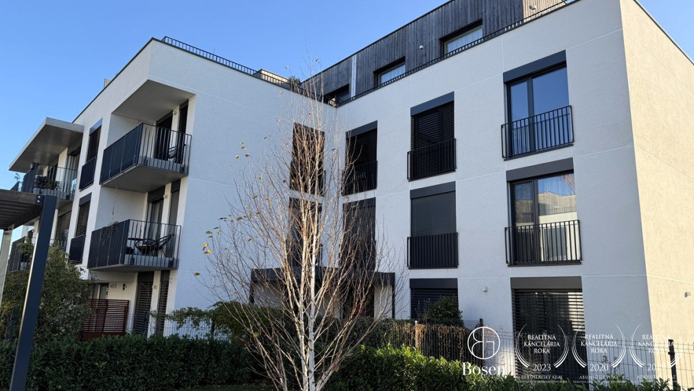 LOYALTERS | 2 izbový byt, moderný - kompletne zariadený, Záhorská Bystrica