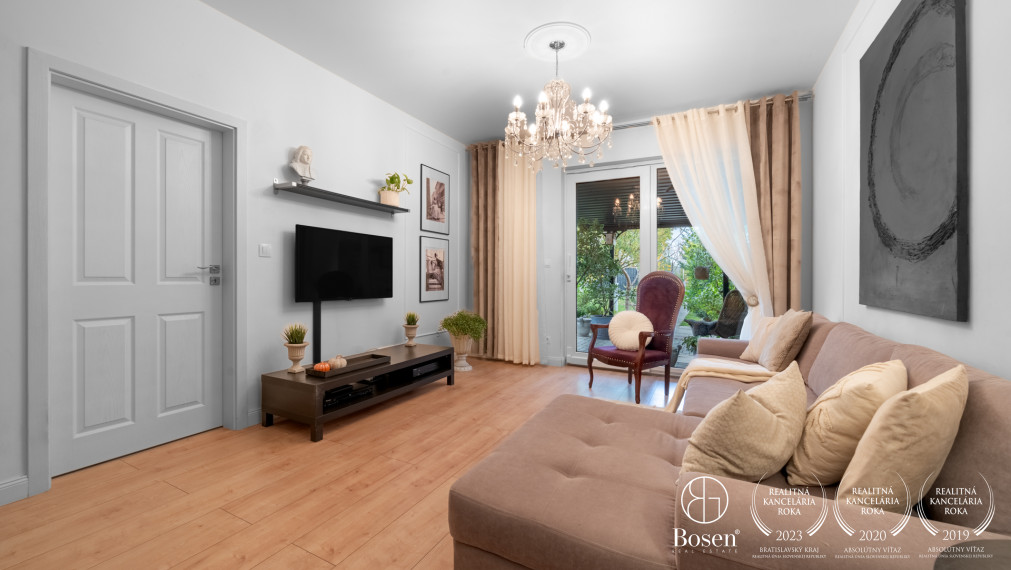 BOSEN | 3-izbový byt v samostatnom rodinnom dome s veľkou záhradou a parkovaním