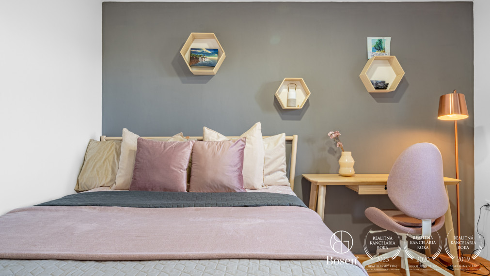 BOSEN | Rodinný 3 izbový dom v radovej zástavbe so záhradou