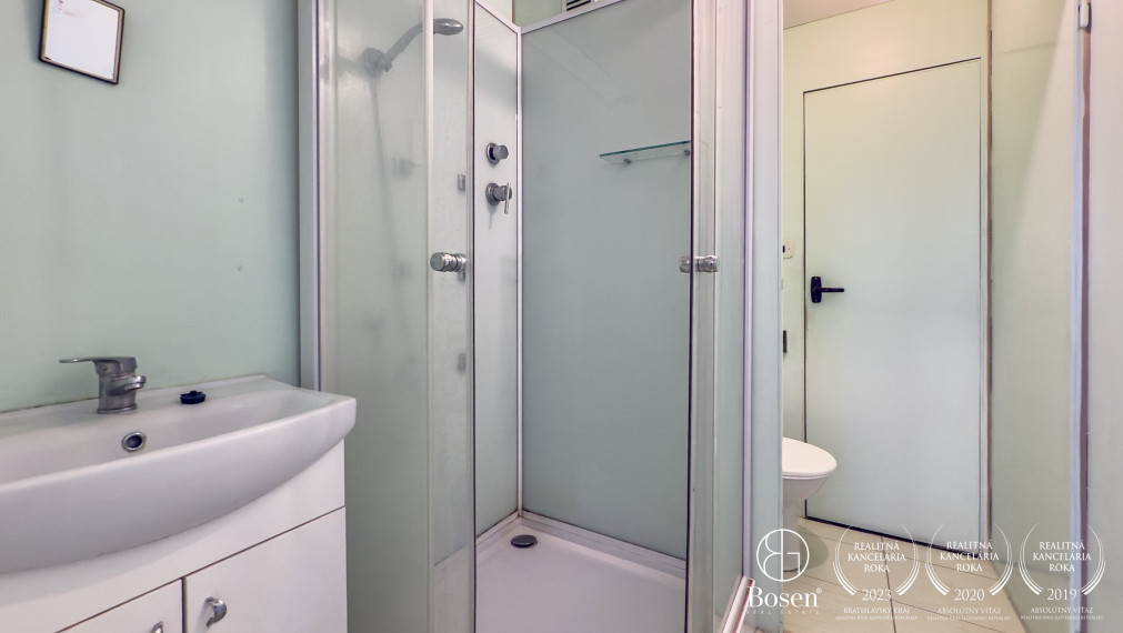 BOSEN | 2 izbový byt s loggiou v centre Fiľakova, 65m2