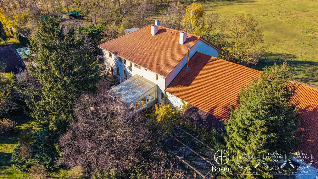 BOSEN | Unique country estate, family house, stable, 30,000 m² land, only 27 km from Bratislava, Dúbrava