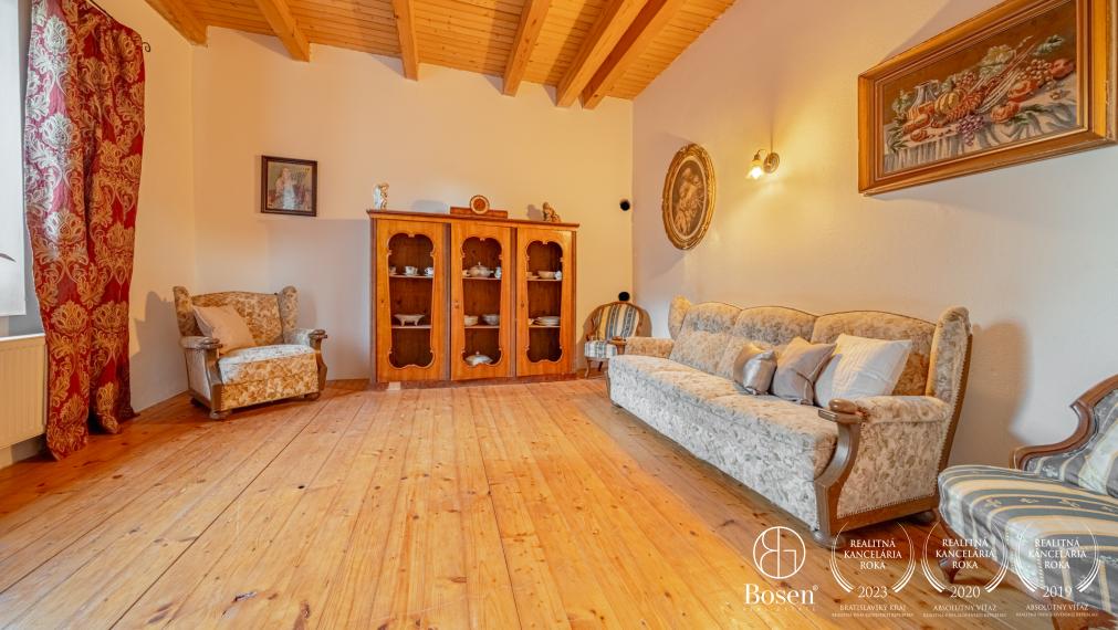 BOSEN | Unique country estate, family house, stable, 30,000 m² land, only 27 km from Bratislava, Dúbrava